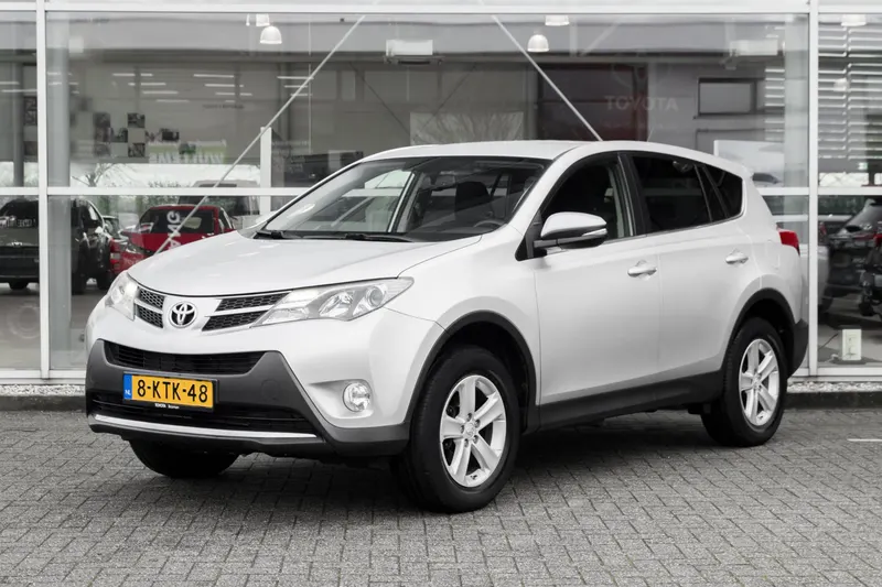 Toyota RAV4 (2013)