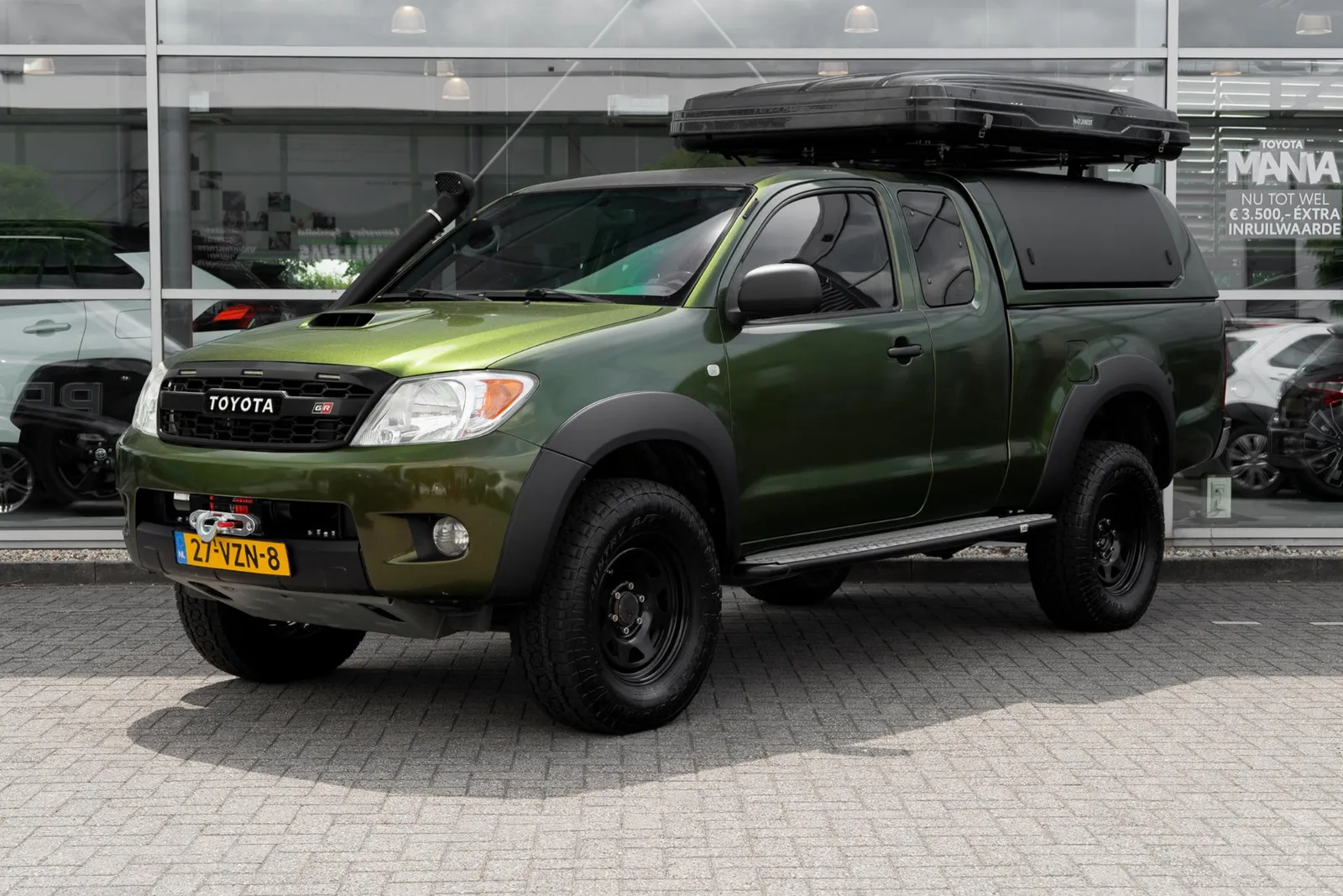 Toyota Hilux (2009) — foto 1