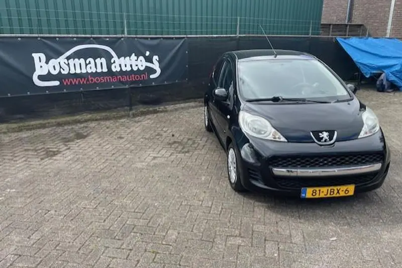 Peugeot 107 (2009)
