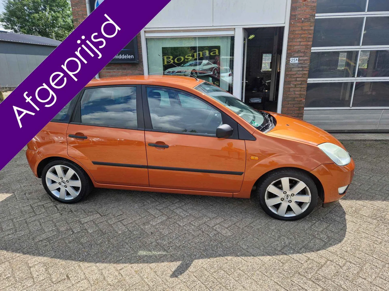 Ford Fiesta (2004) — foto 1