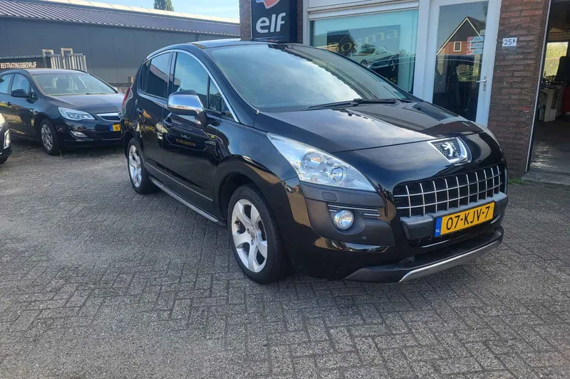 Peugeot 3008 (2010)