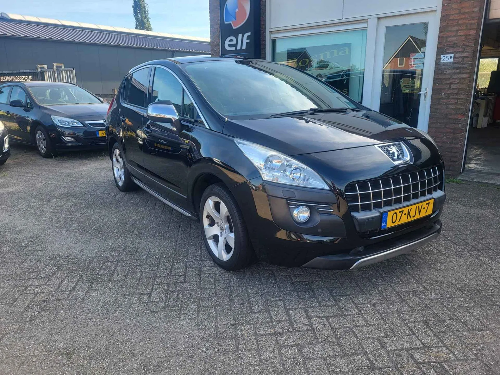 Peugeot 3008 (2010) — foto 1