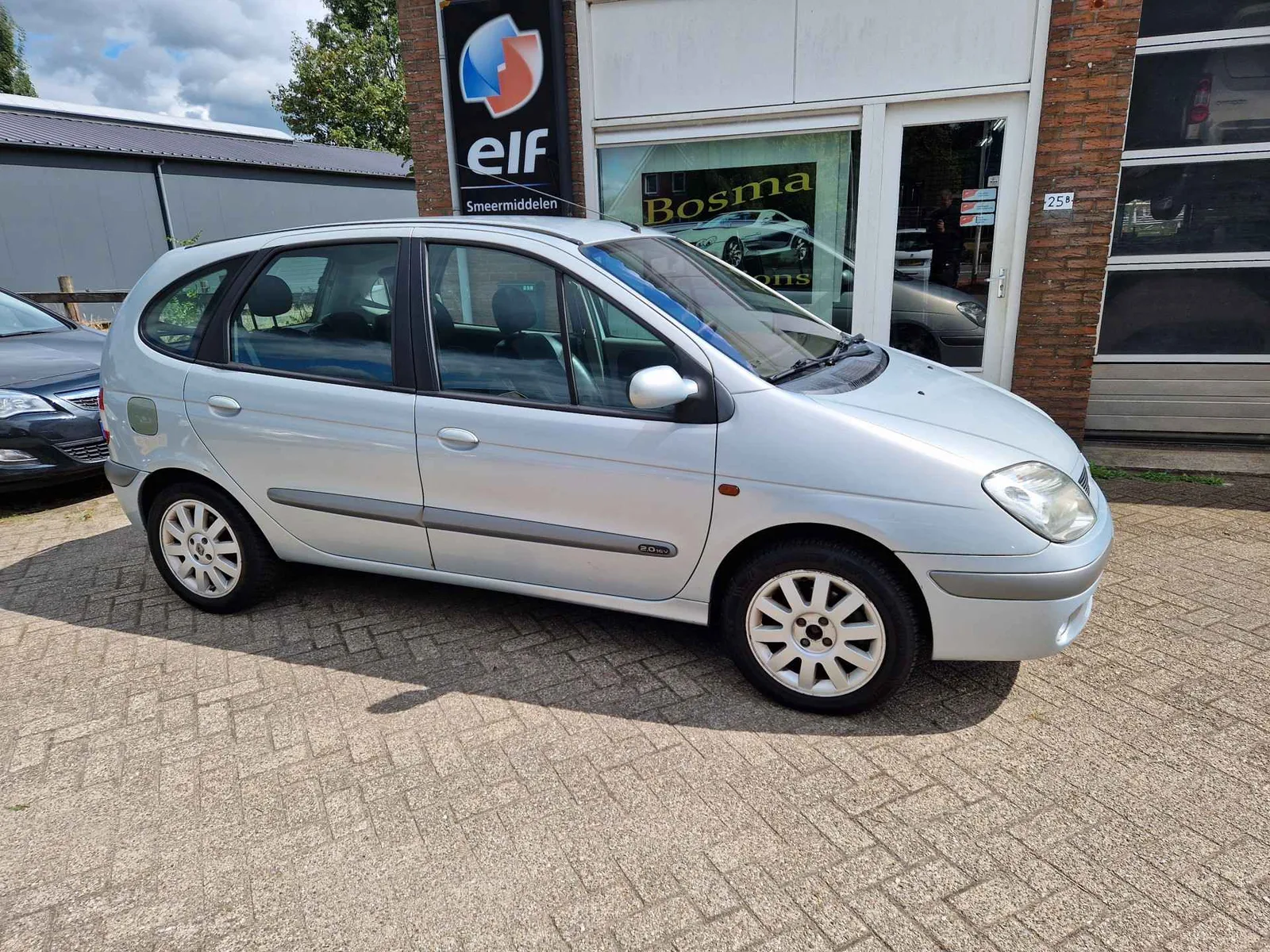 Renault Scénic (2002) — foto 1