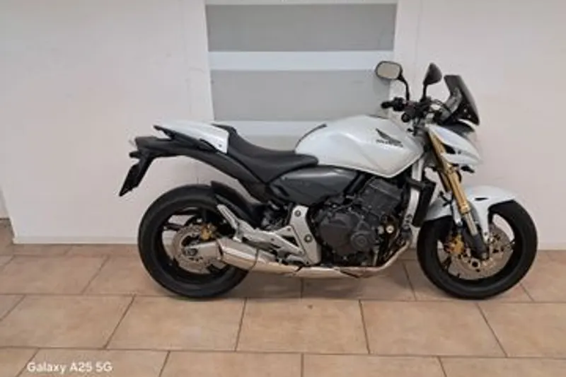 Honda CB600F (2008)