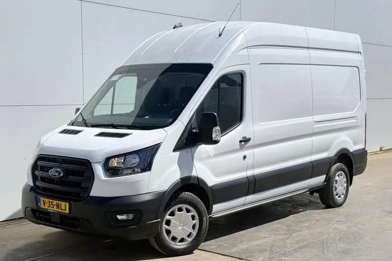 Ford Transit (2023)