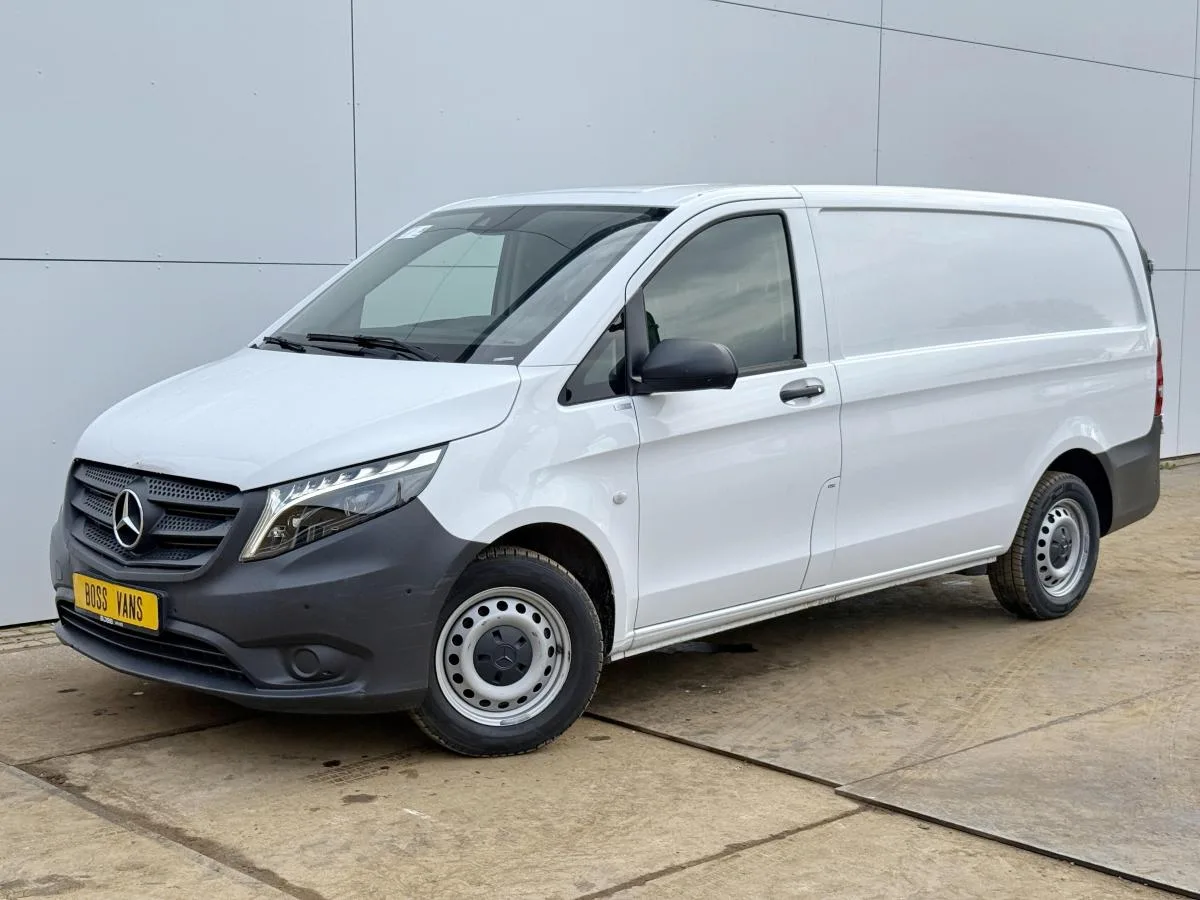 Mercedes-Benz Vito (2024) — foto 1