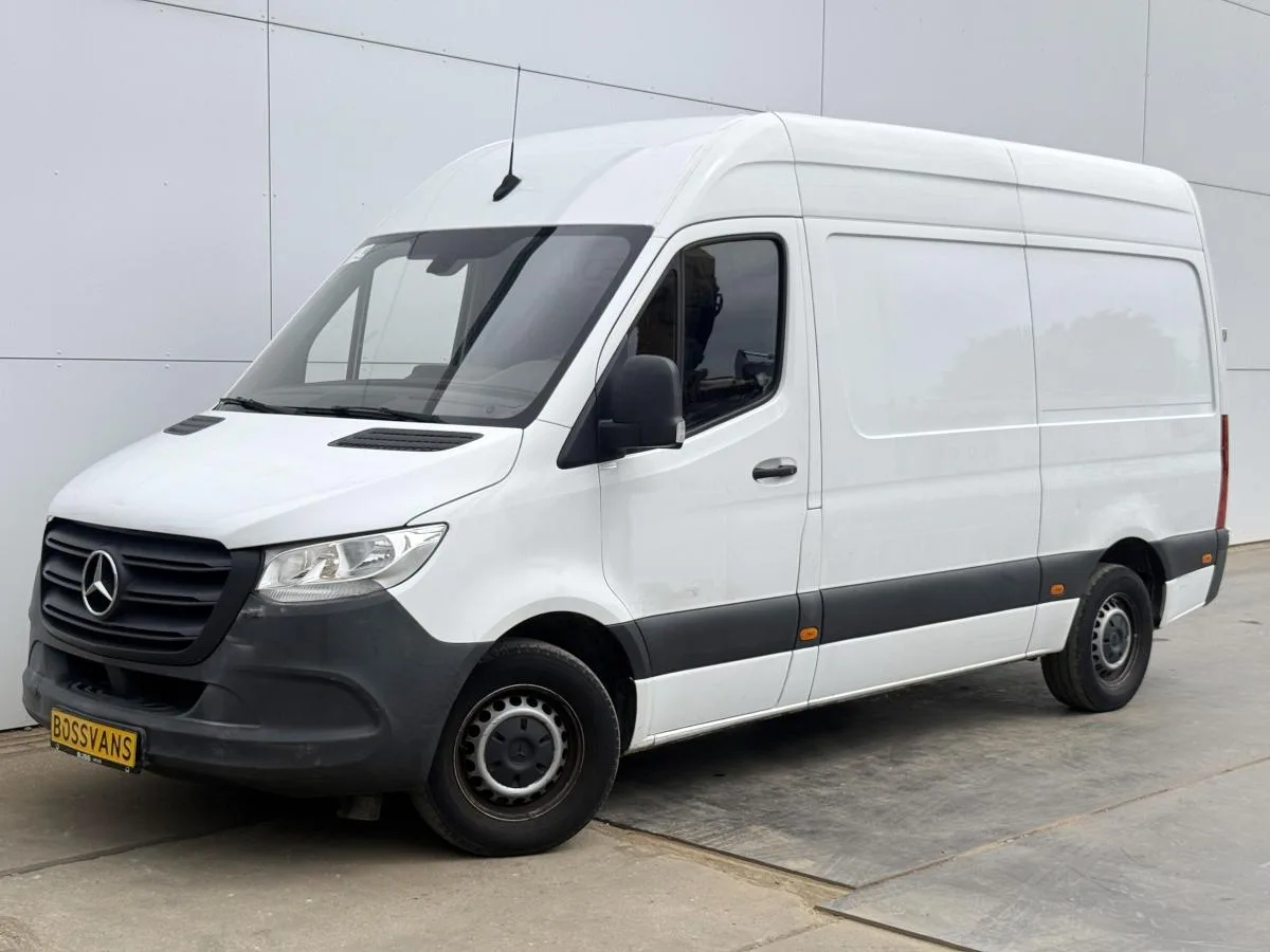 Mercedes-Benz Sprinter (2021) — foto 1