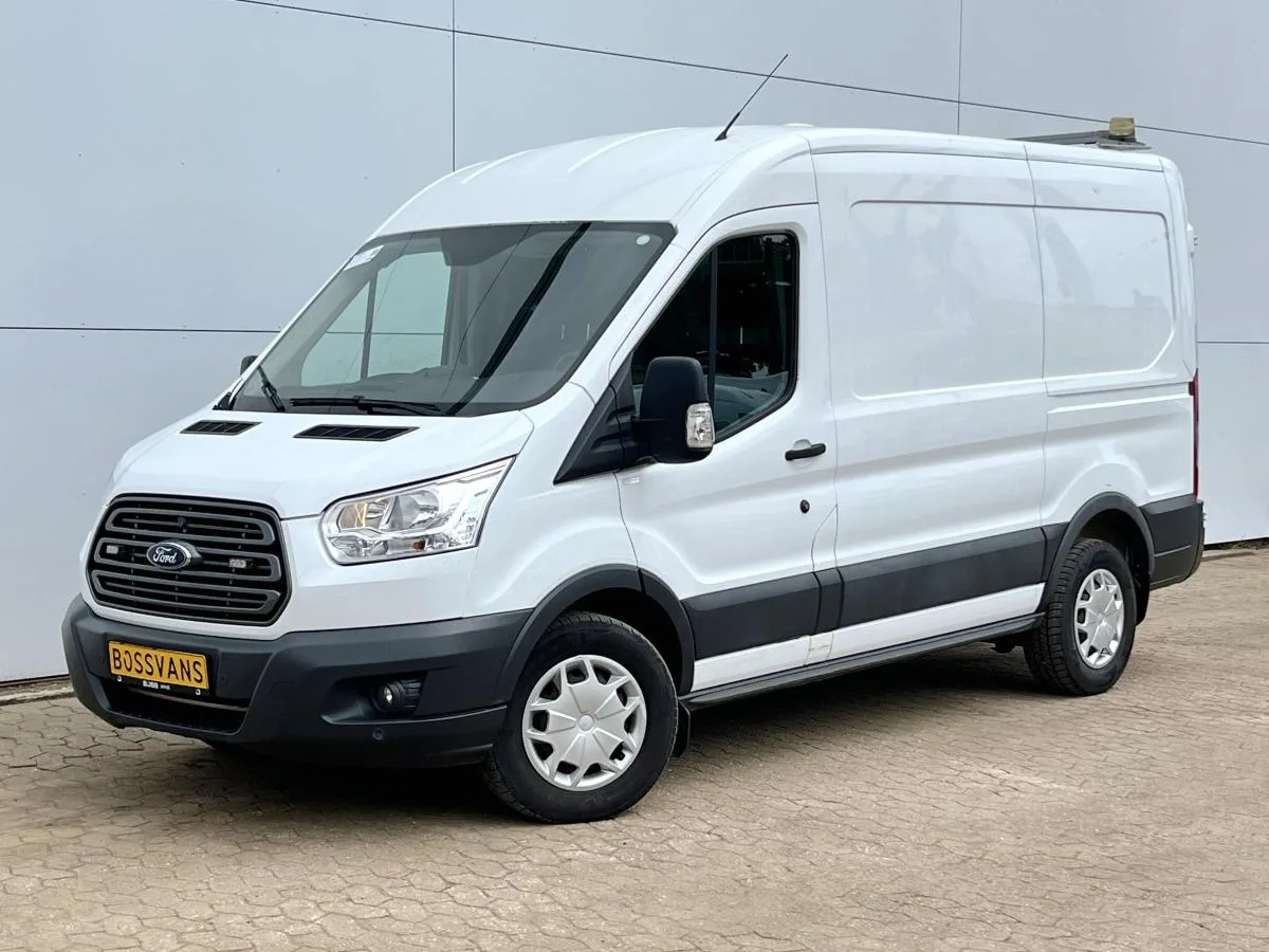 Ford Transit (2018) — foto 1
