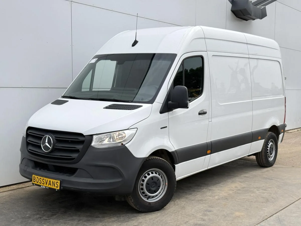 Mercedes-Benz eSprinter (2022) — foto 1