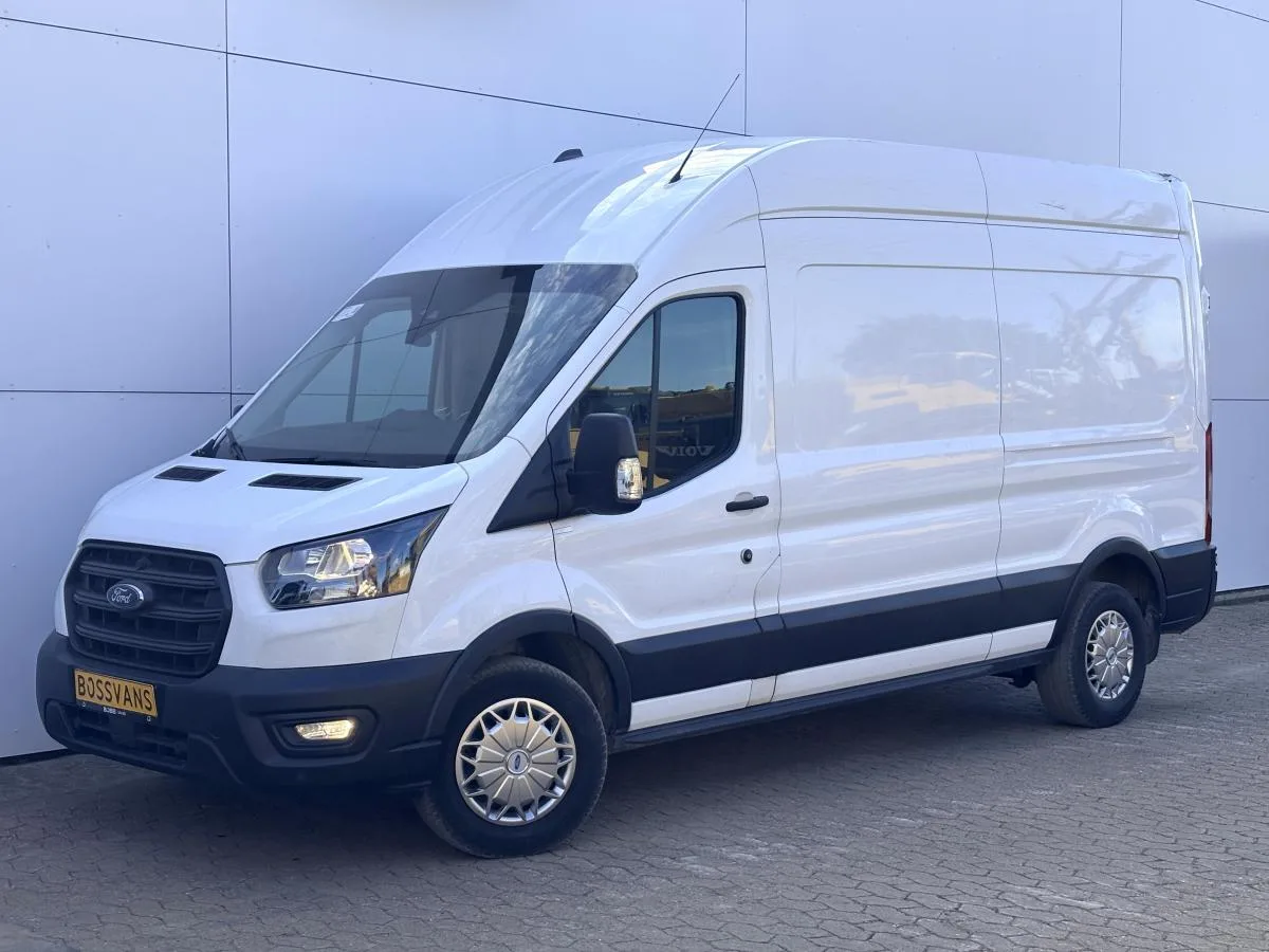 Ford Transit (2023) — foto 1
