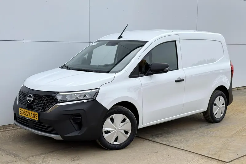 Nissan Townstar (2023)