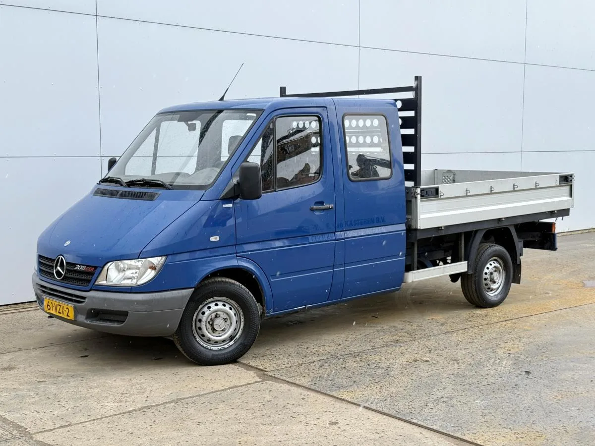 Mercedes-Benz Sprinter (2005) — foto 1