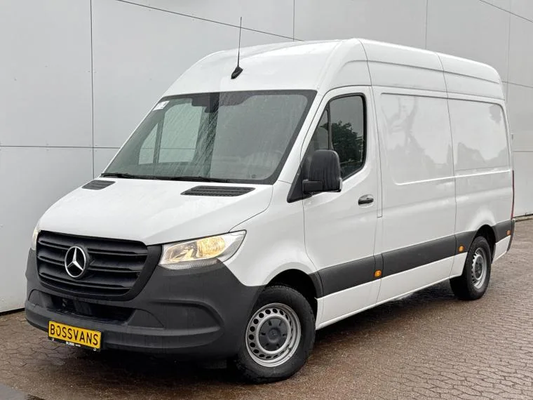 Mercedes-Benz Sprinter (2022) — foto 1