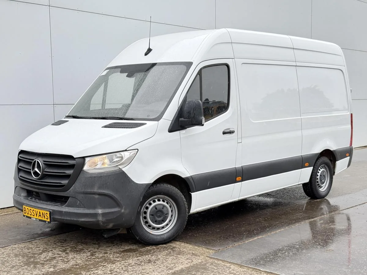 Mercedes-Benz Sprinter (2022) — foto 1