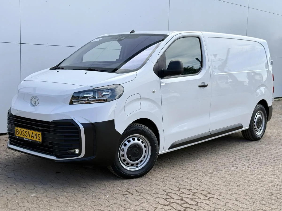 Toyota Proace (2024) — foto 1
