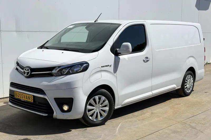 Toyota Proace (2023)