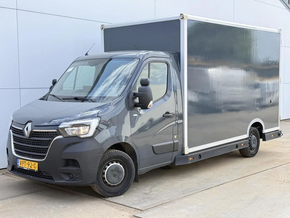 Renault Master (2022) — foto 1