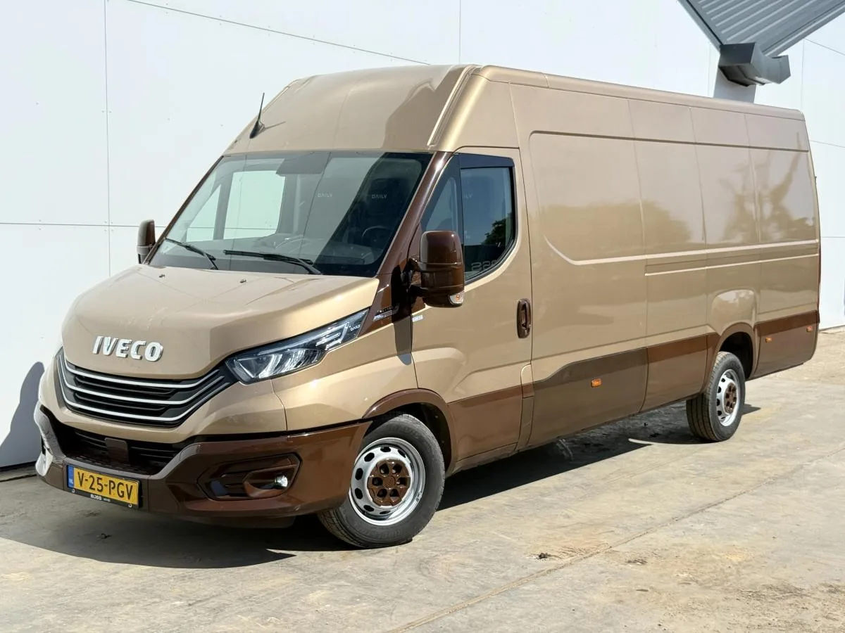 Iveco Daily (2023) — foto 1