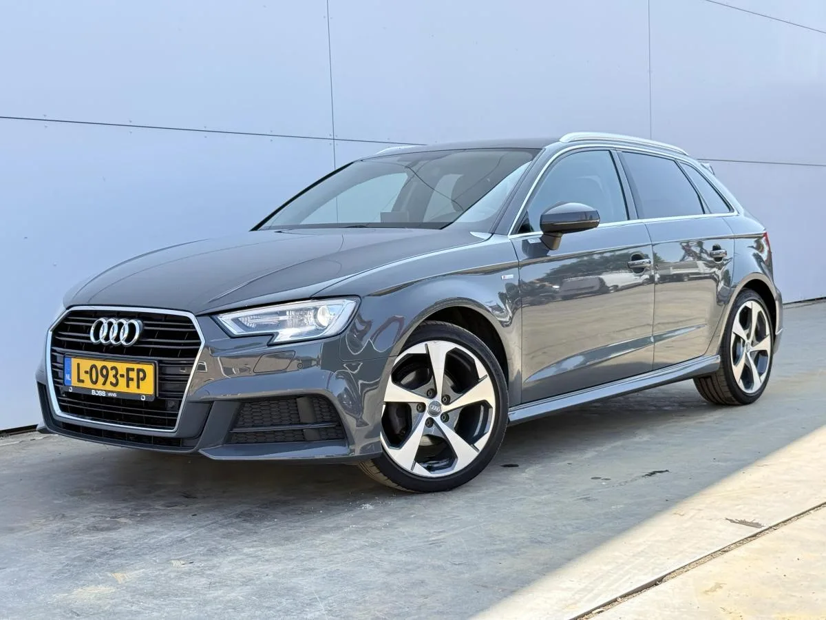 Audi A3 (2018) — foto 1