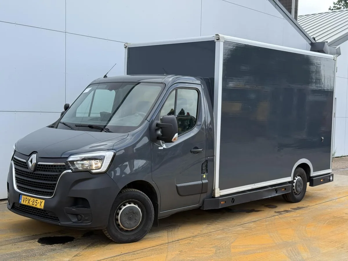 Renault Master (2022) — foto 1