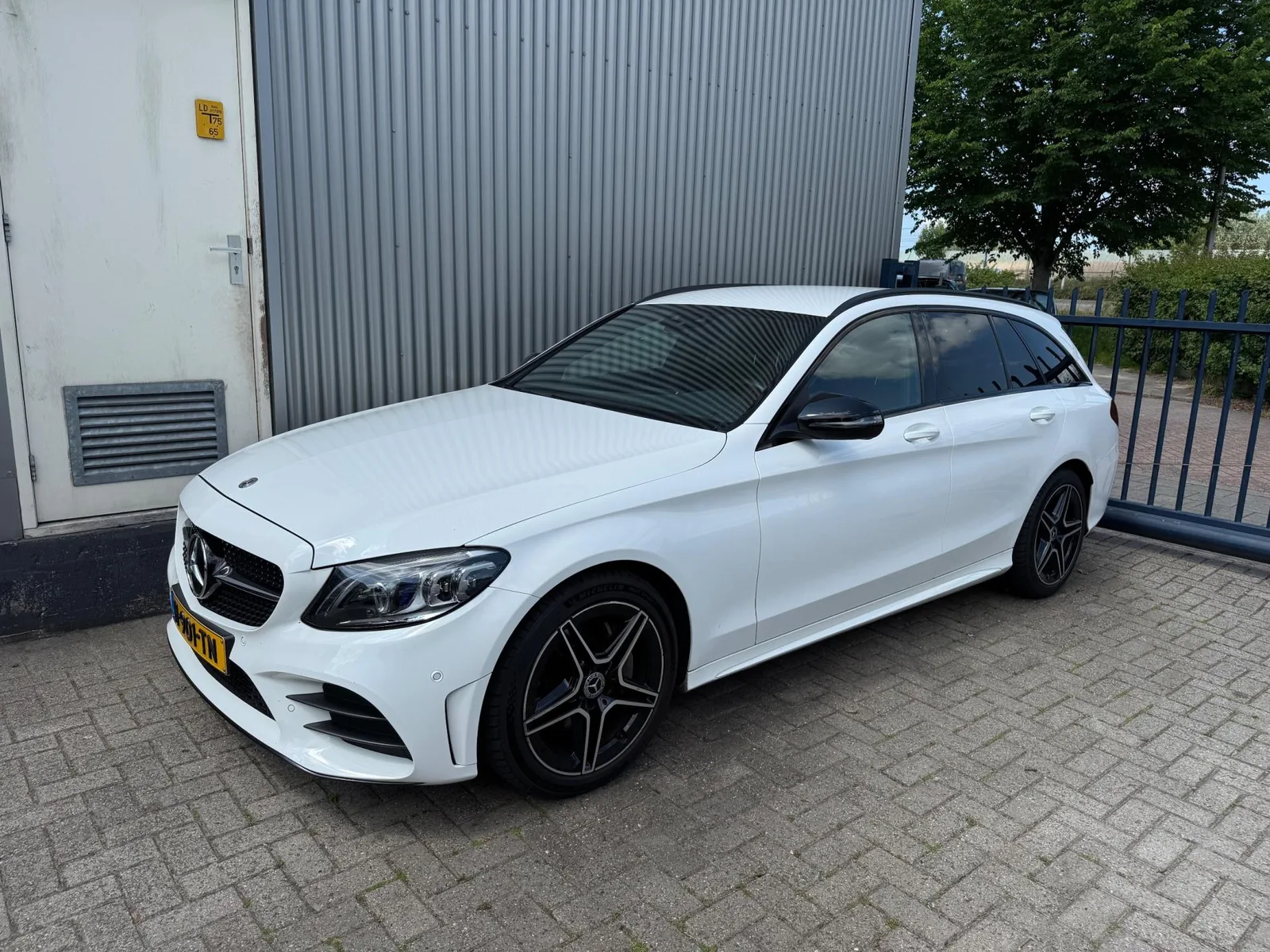 Mercedes-Benz C-Klasse (2020) — foto 1