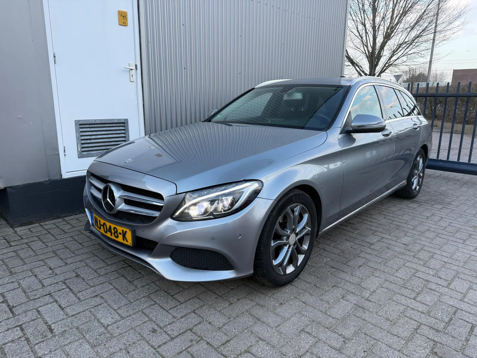 Mercedes-Benz C-Klasse (2015) — foto 1