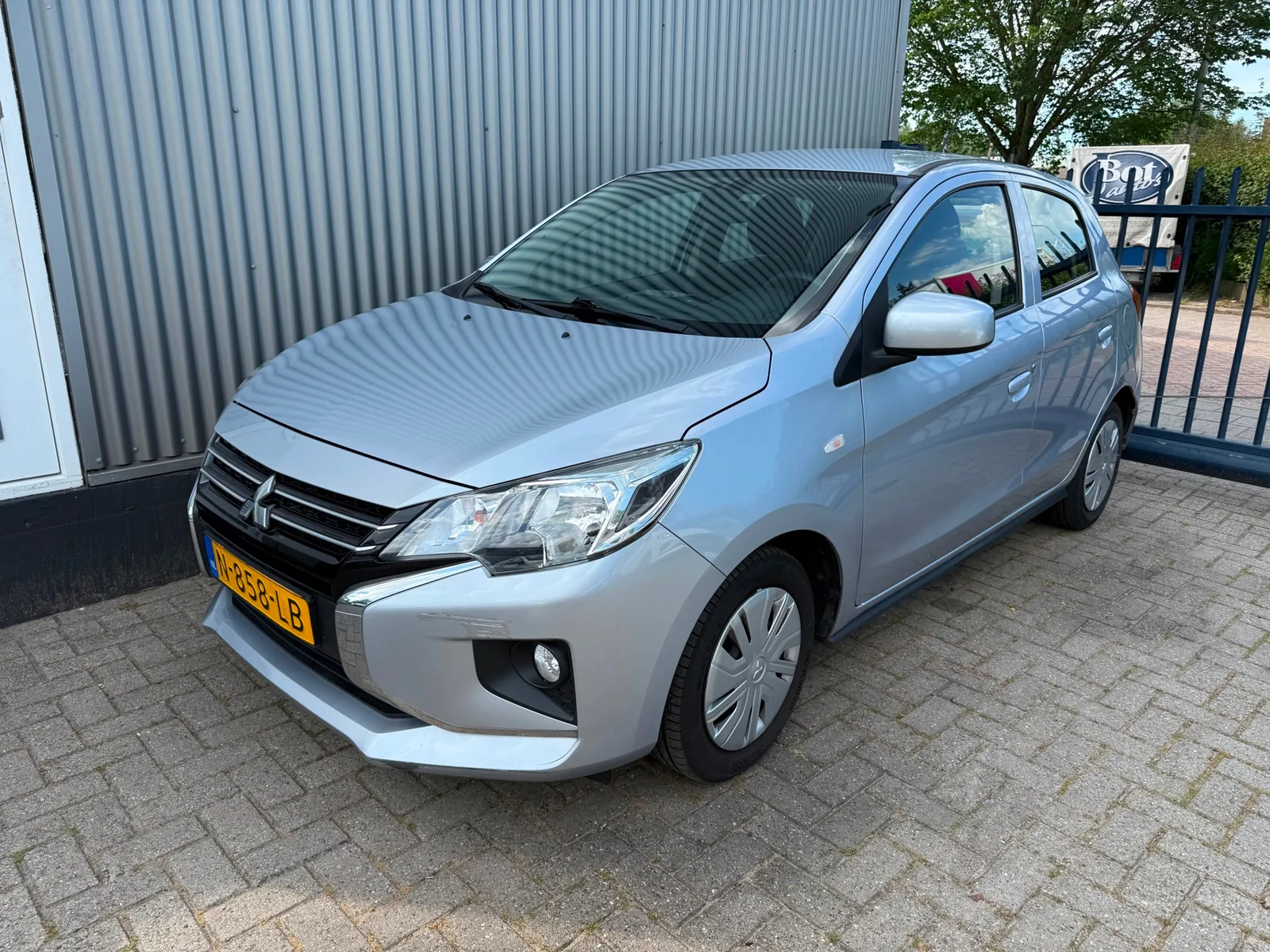Mitsubishi Space Star (2021) — foto 1