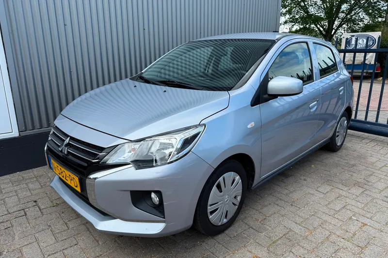 Mitsubishi Space Star (2021)