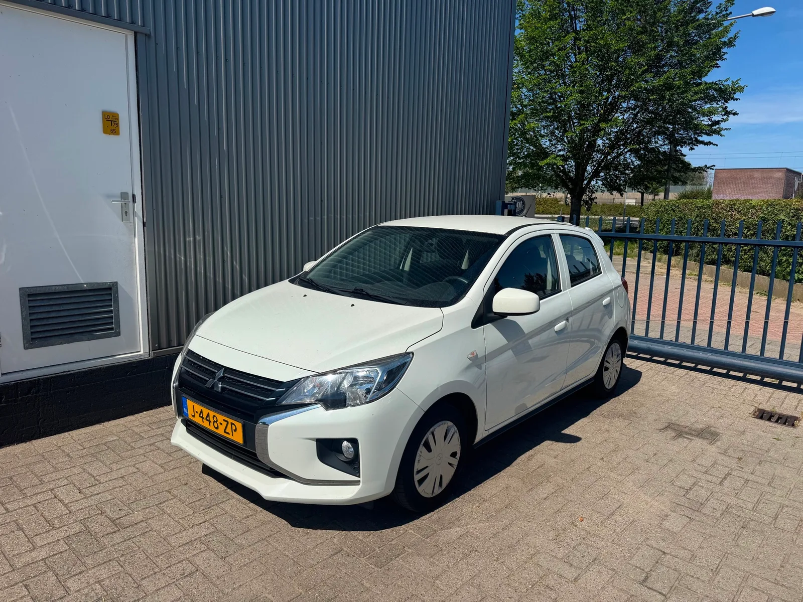 Mitsubishi Space Star (2020) — foto 1