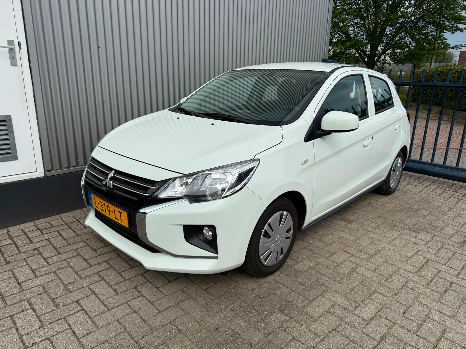 Mitsubishi Space Star (2021) — foto 1