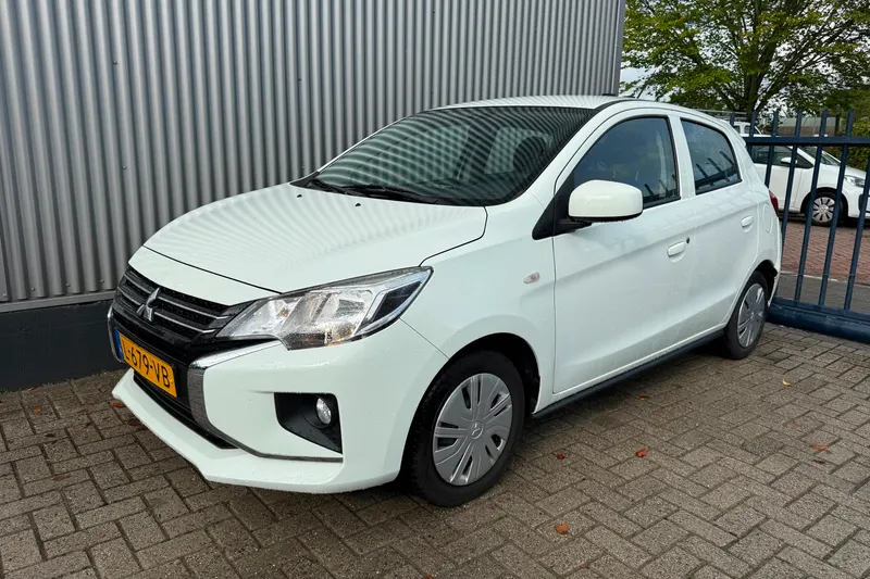 Mitsubishi Space Star (2021)