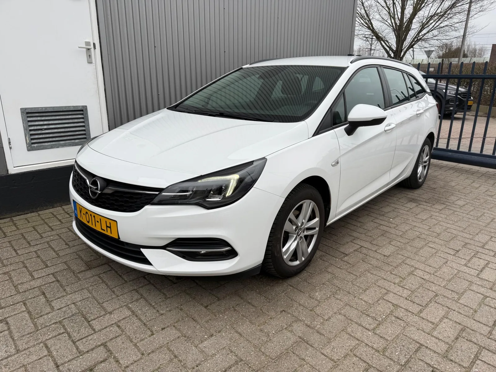 Opel Astra Sports Tourer (2021) — foto 1