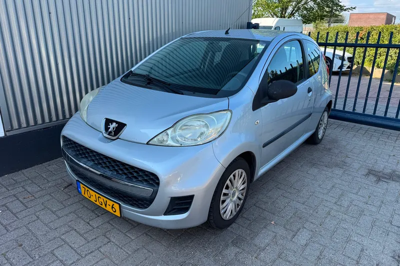 Peugeot 107 (2009)