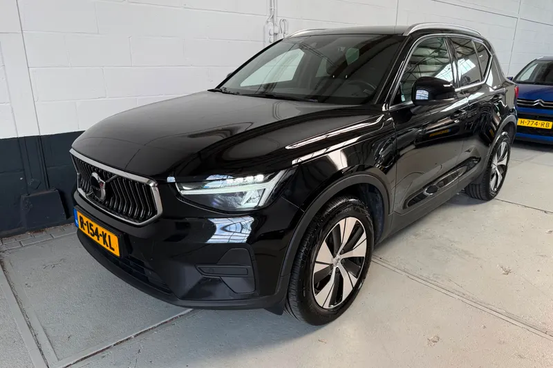Volvo XC40 (2022)