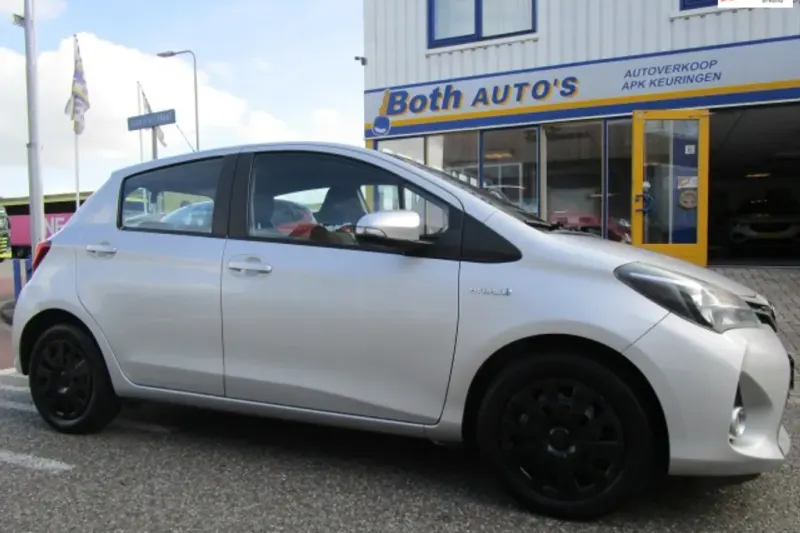 Toyota Yaris (2016)