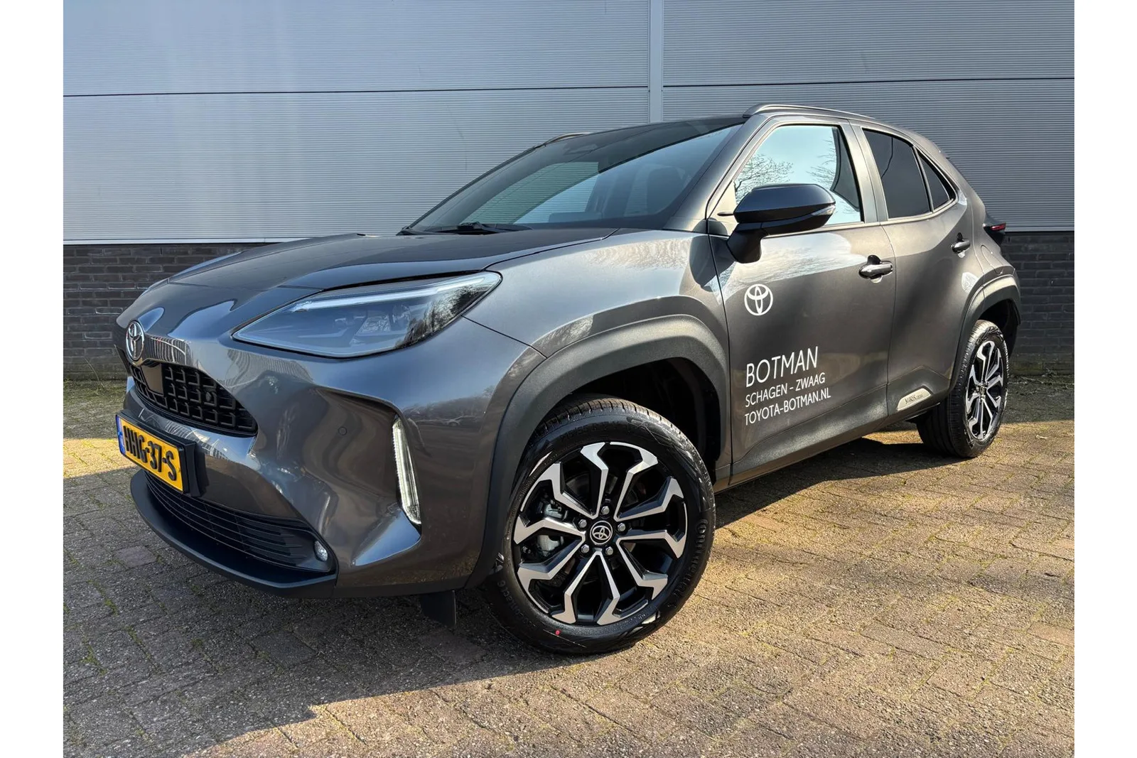 Toyota Yaris Cross (2025) — foto 1
