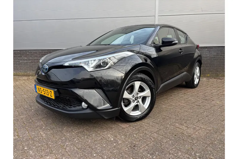 Toyota C-HR (2017)