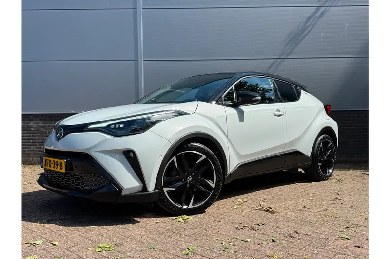 Toyota C-HR (2023)
