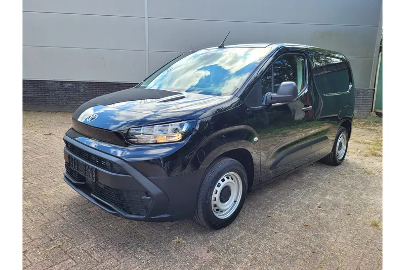 Toyota Proace (2024)