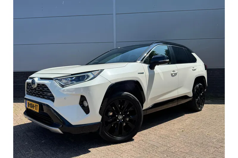 Toyota RAV4 (2022)