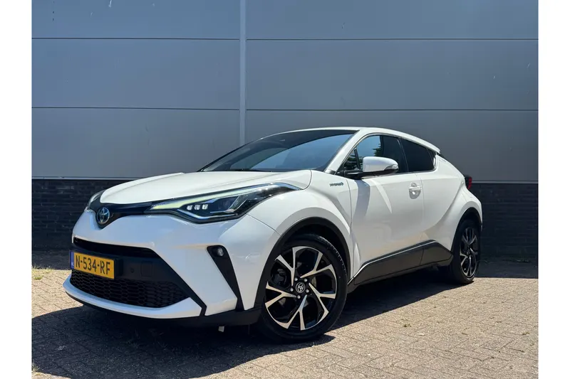 Toyota C-HR (2022)