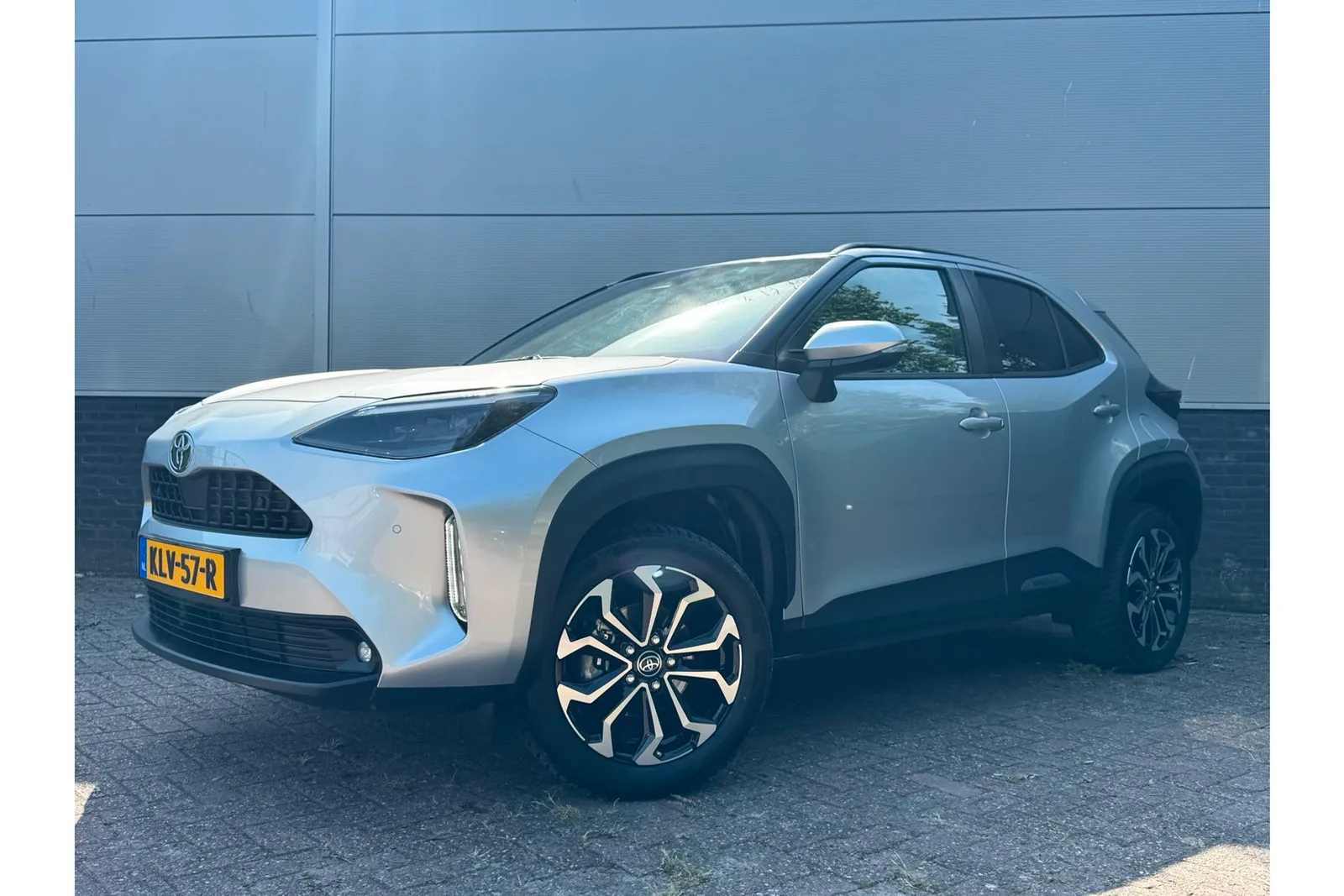 Toyota Yaris Cross (2025) — foto 1