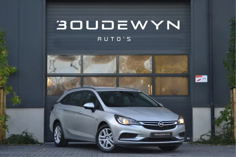 Opel Astra (2017)