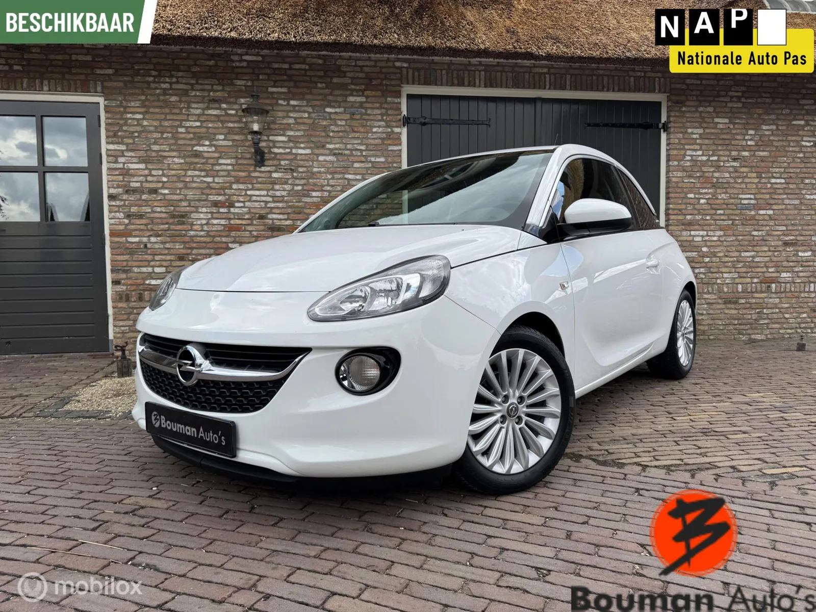 Opel Adam (2016) — foto 1