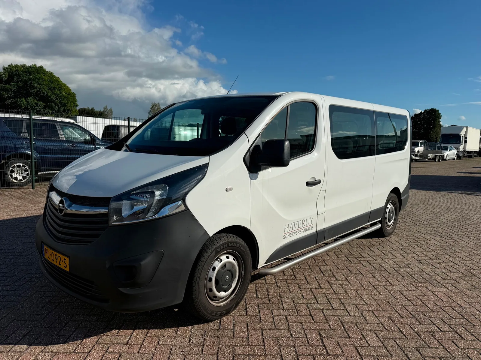 Opel Vivaro (2017) — foto 1