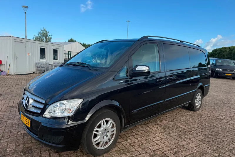Mercedes-Benz Viano (2012)