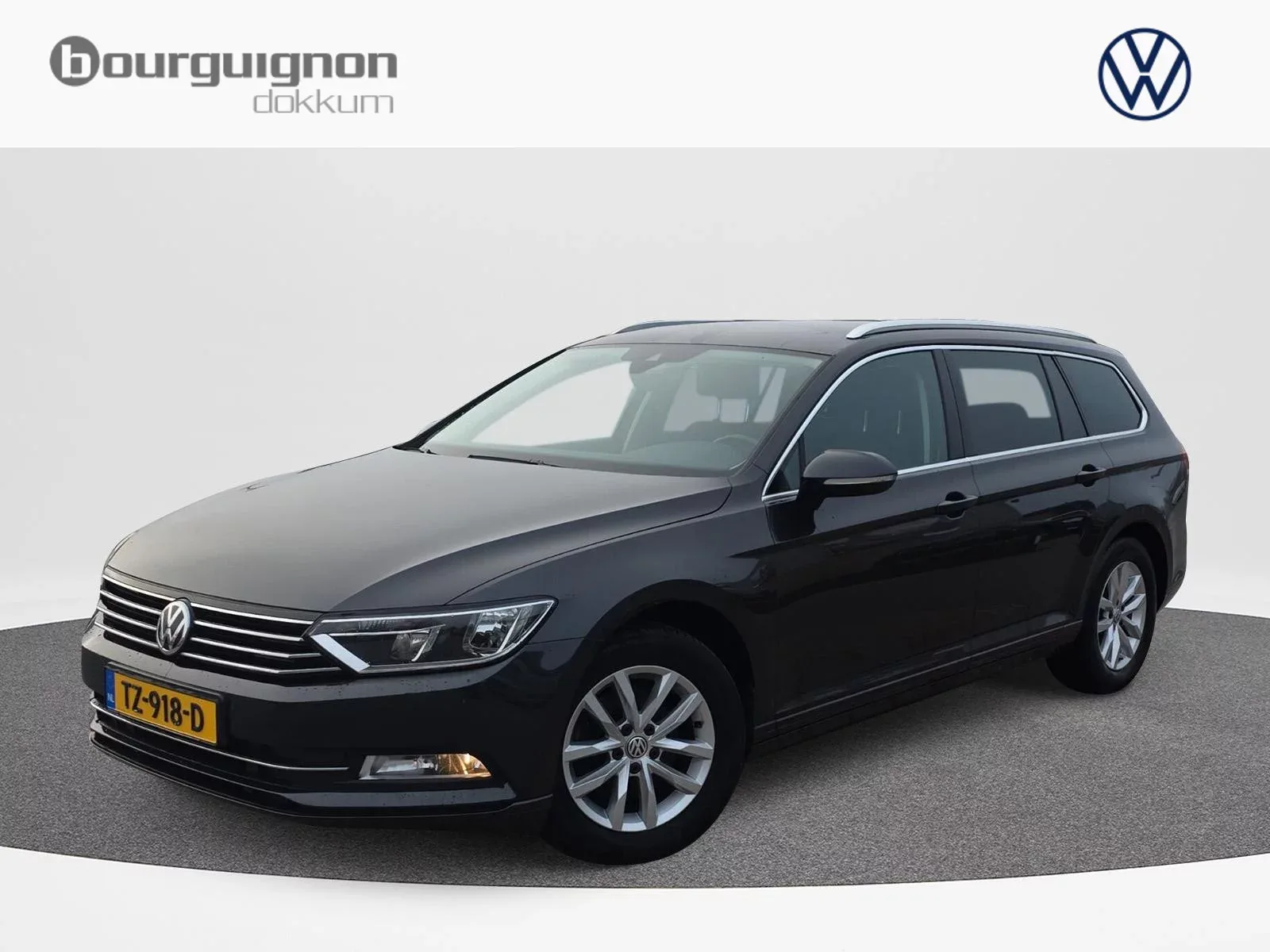 Volkswagen Passat (2018) — foto 1