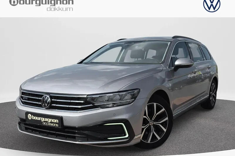 Volkswagen Passat (2022)