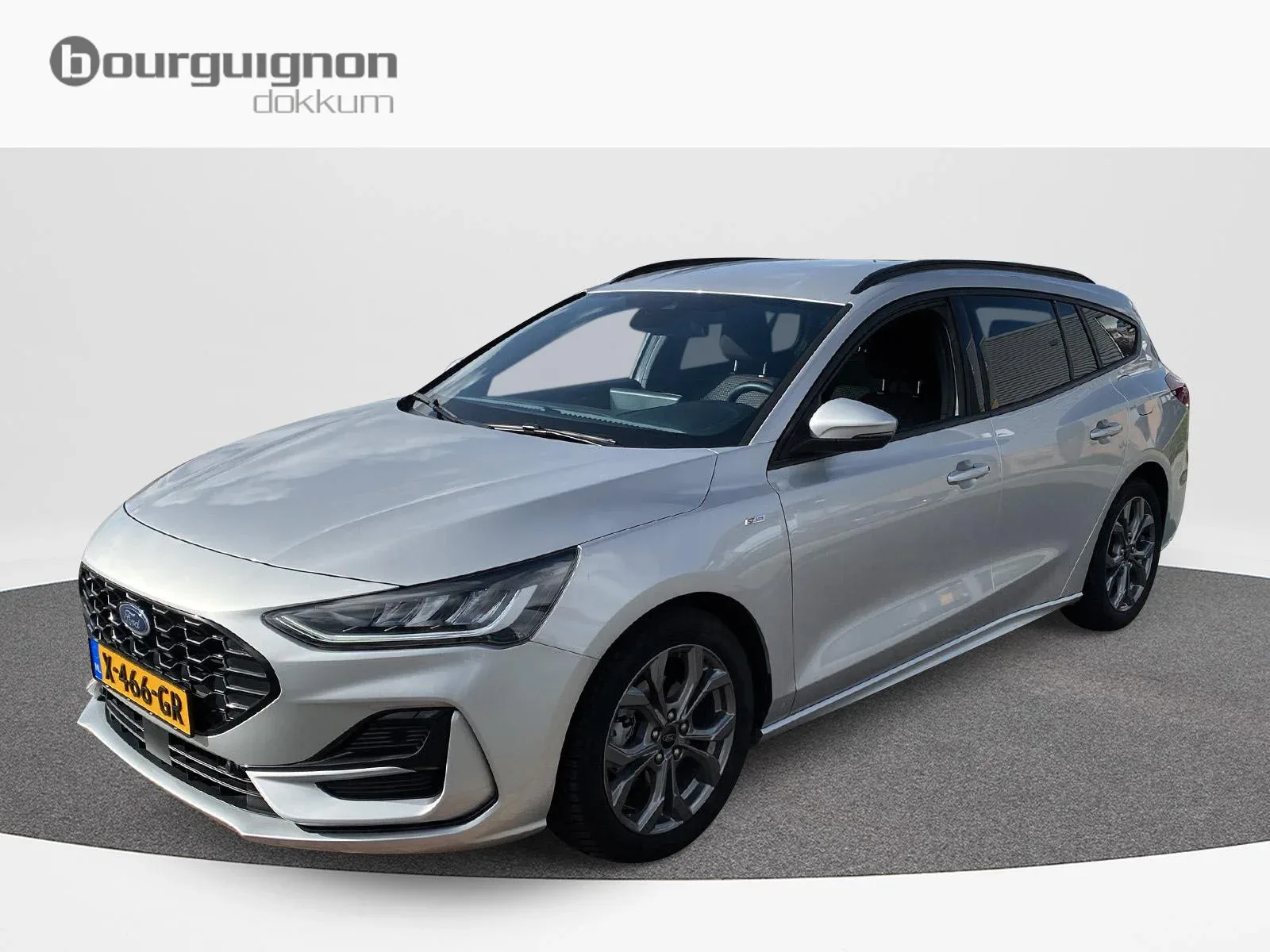 Ford Focus (2022) — foto 1