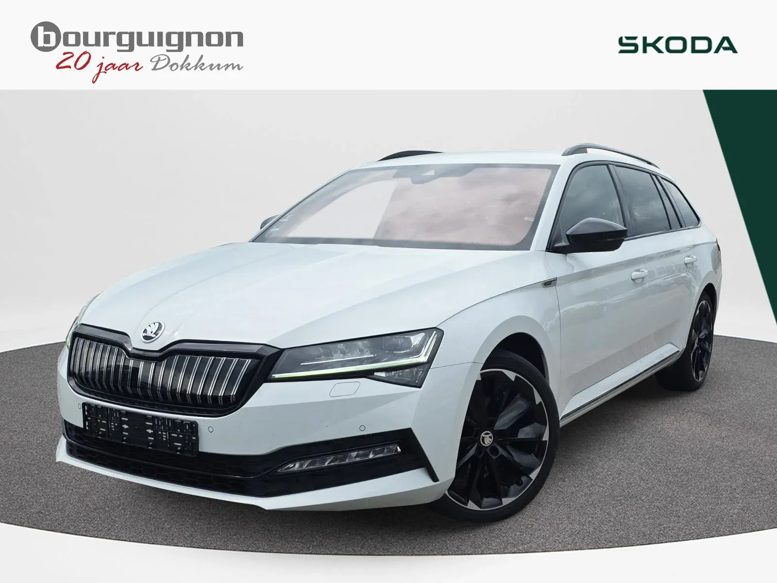 Škoda Superb (2022) — foto 1